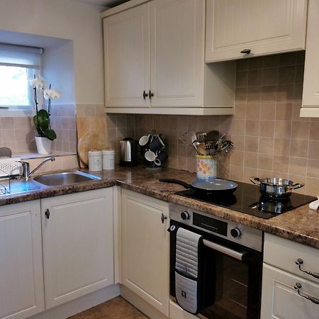Hillside Farm Cottage Grange-over-Sands ภายนอก รูปภาพ